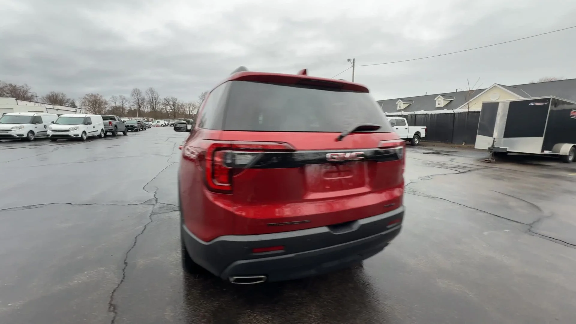 Used 2023 Volcanic Red Tintcoat GMC SLE image 7