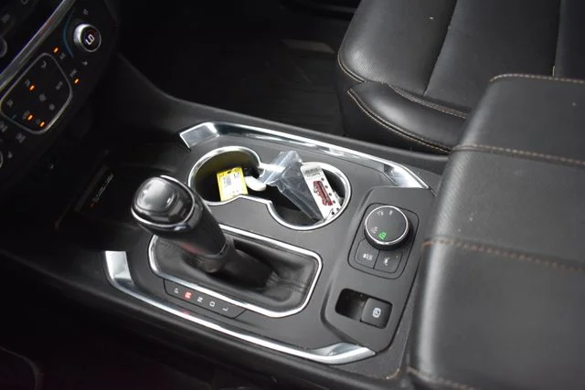 Used 2018 Black Chevrolet Premier image 39