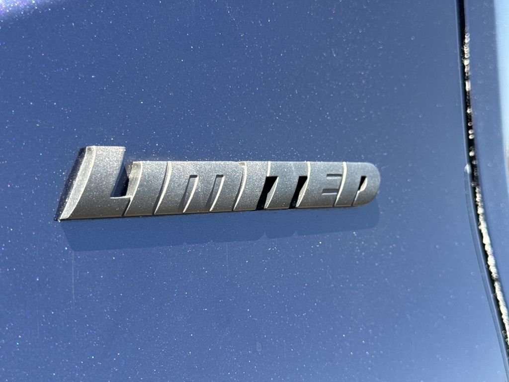 Used 2026  Toyota Limited image 10