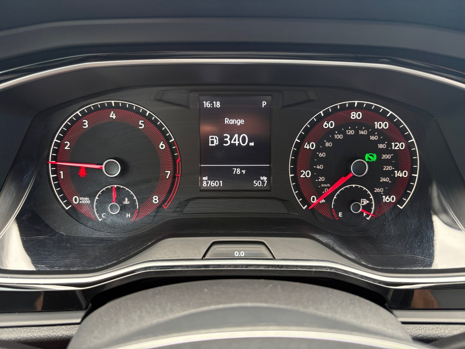 Used 2019 Pure White Volkswagen R-Line image 19