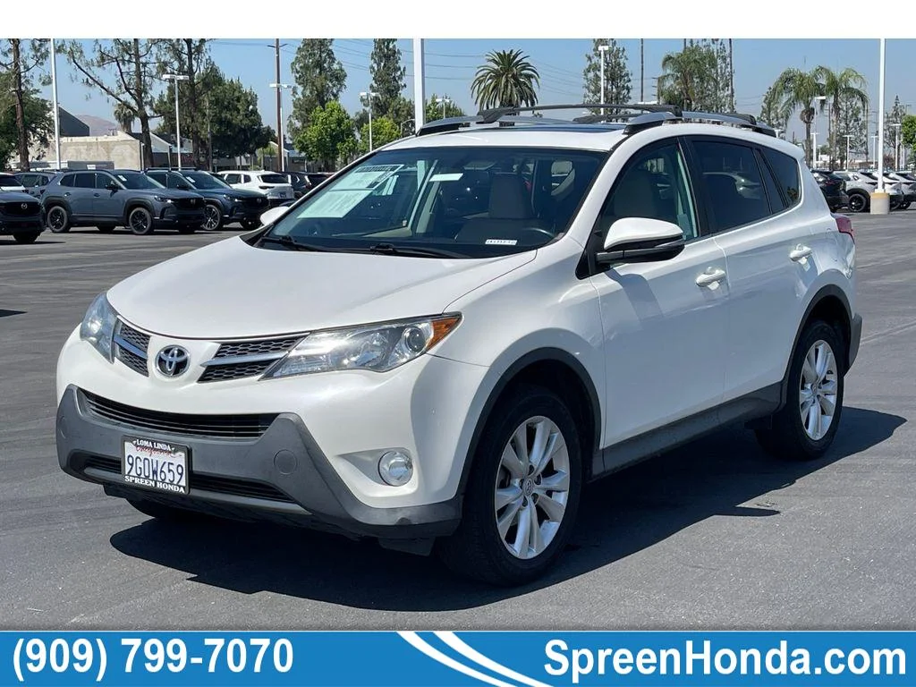 Used 2013 Blizzard Pearl Toyota Limited image 1
