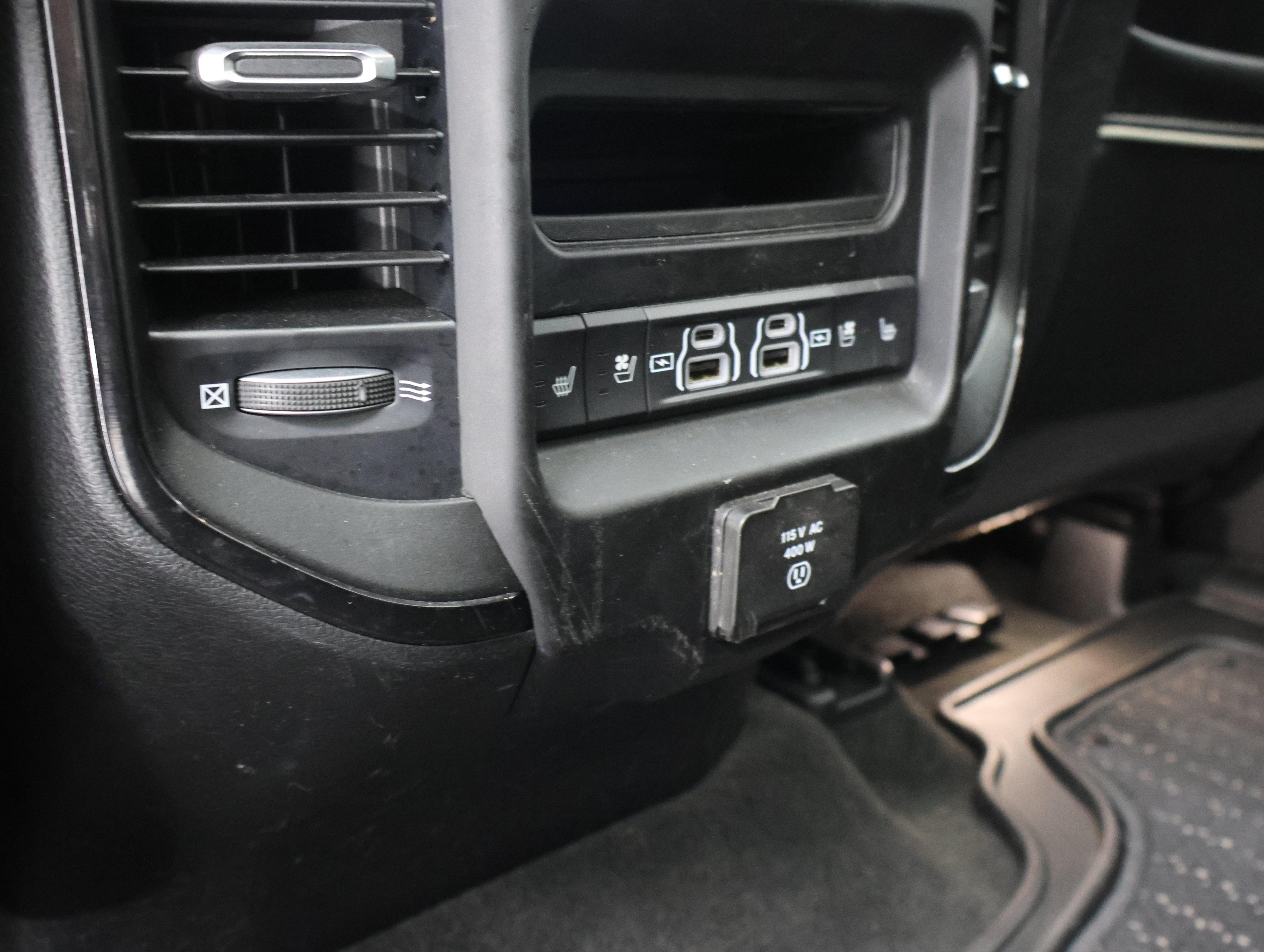 Used 2023 Bright White Clearcoat Ram 4x4 Crew Cab Limited: CREW-SHORT-LIMITED LVL 1-NAV-PANO-4WD-HEMI-360 CAM image 42