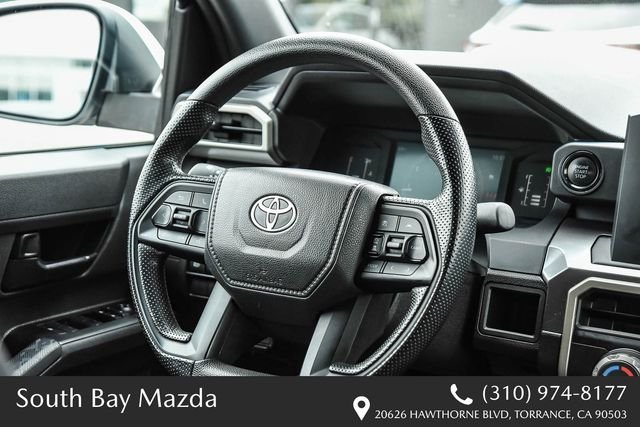 2025 Toyota Tacoma SR5 - Photo 15
