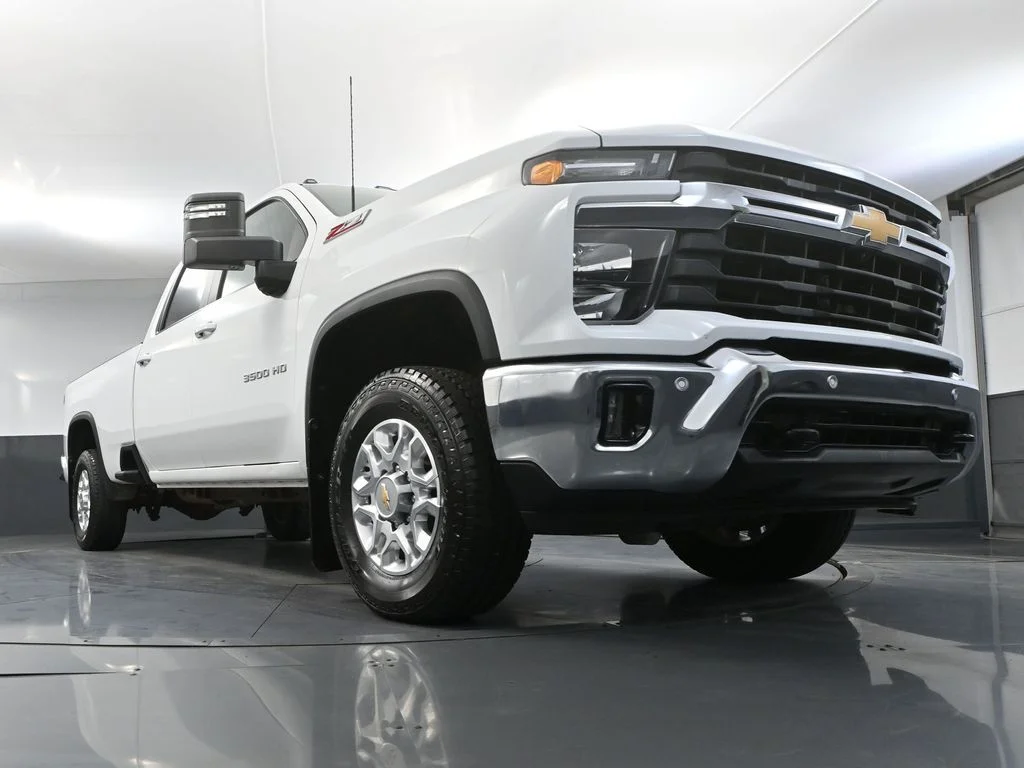 Certified Used 2025 White Chevrolet LT image 41
