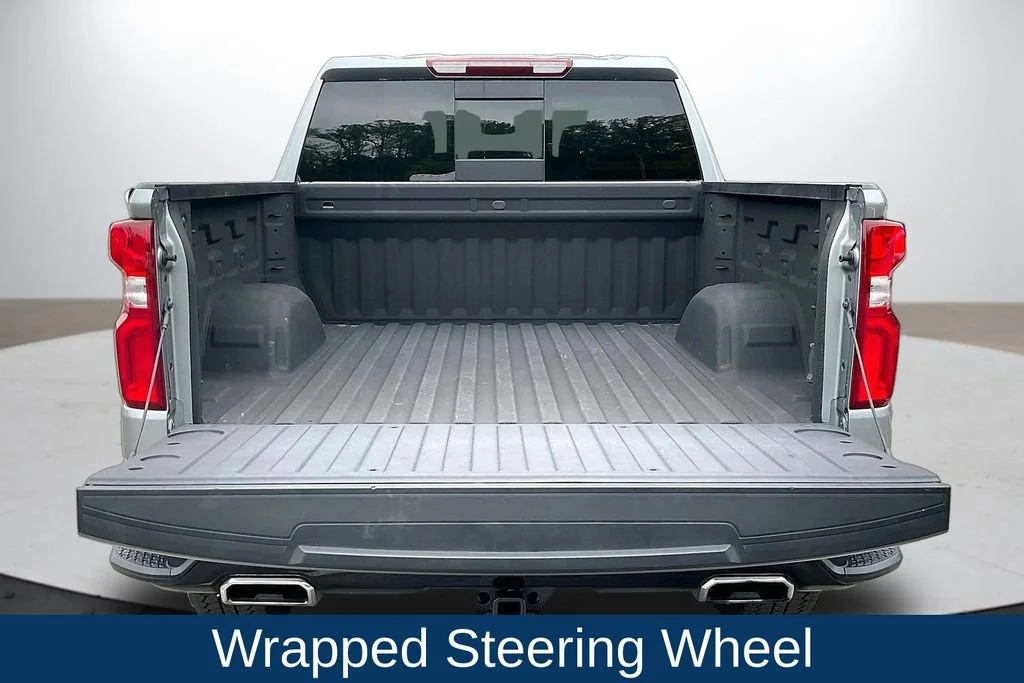 Used 2025 Sterling Gray Metallic Chevrolet LT Trail Boss image 29
