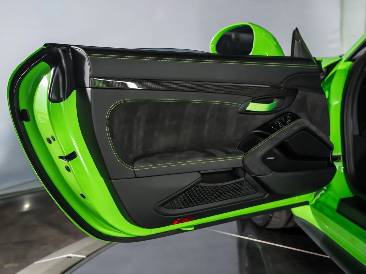 Used 2019 Green Porsche GT3 RS image 23