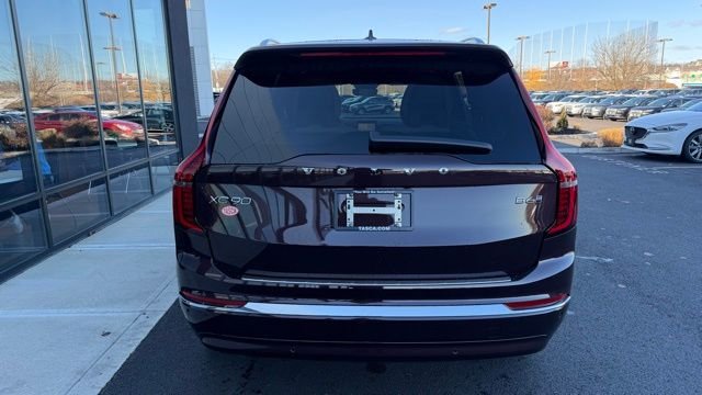 2026 Volvo XC90 Plus - Photo 6
