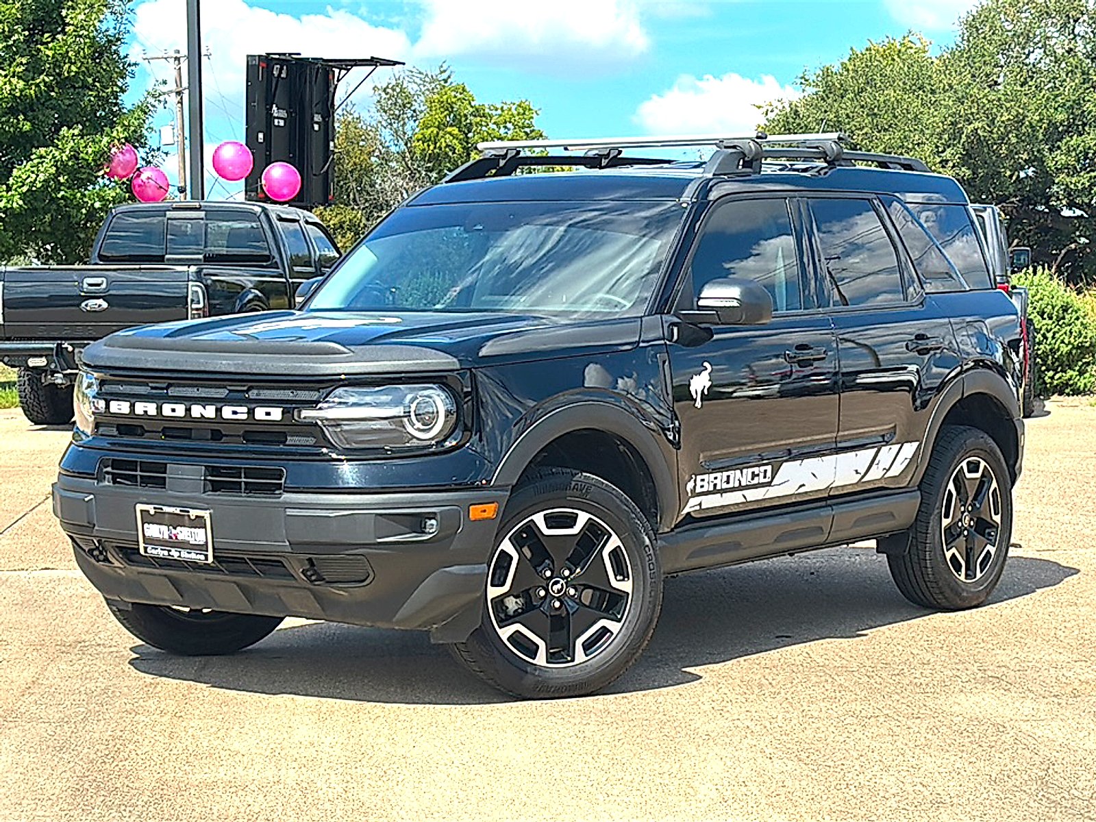Used 2023 Shadow Black Ford Outer Banks image 2