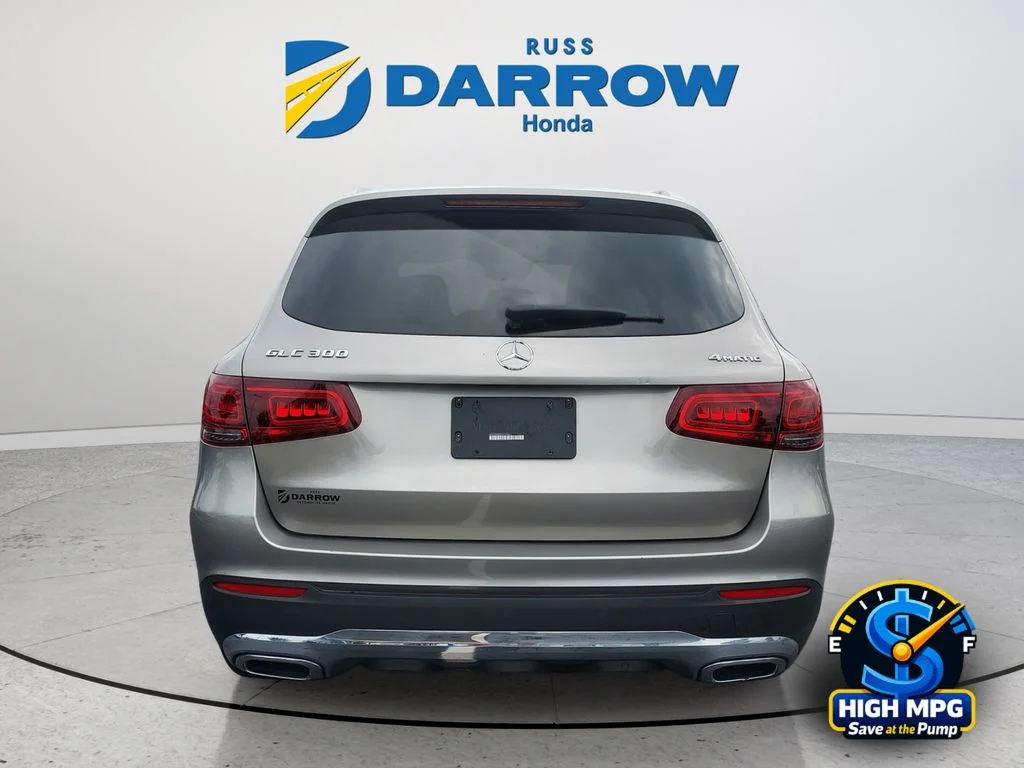 Used 2020 Silver Mercedes-Benz GLC 300 image 4