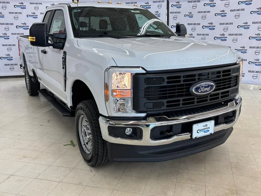 2026 Ford F-250 XL 4x4 SuperCab 8' Box's photo