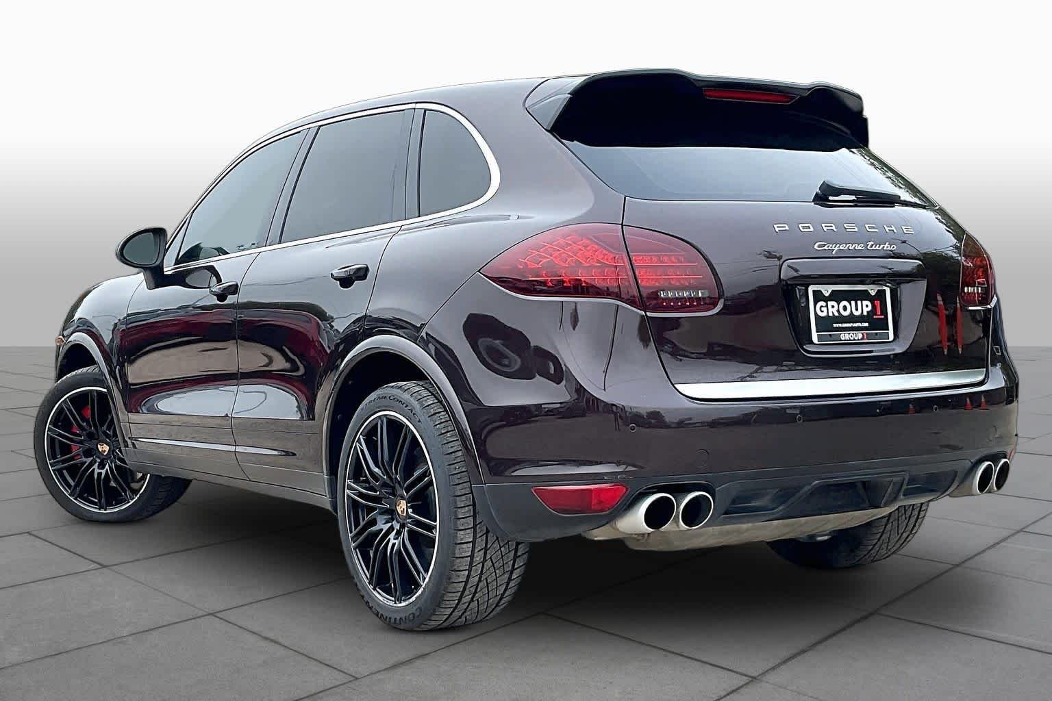 Used 2014 Mahogany Metallic Porsche Turbo image 11