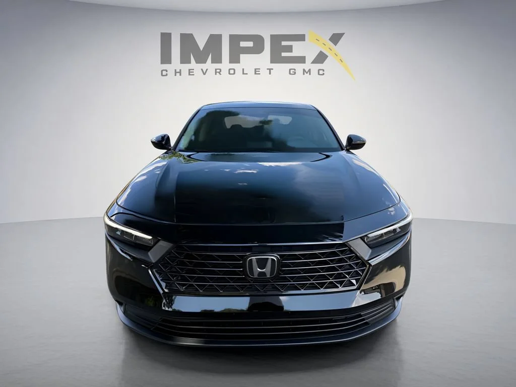 Used 2025 Black Honda LX image 8