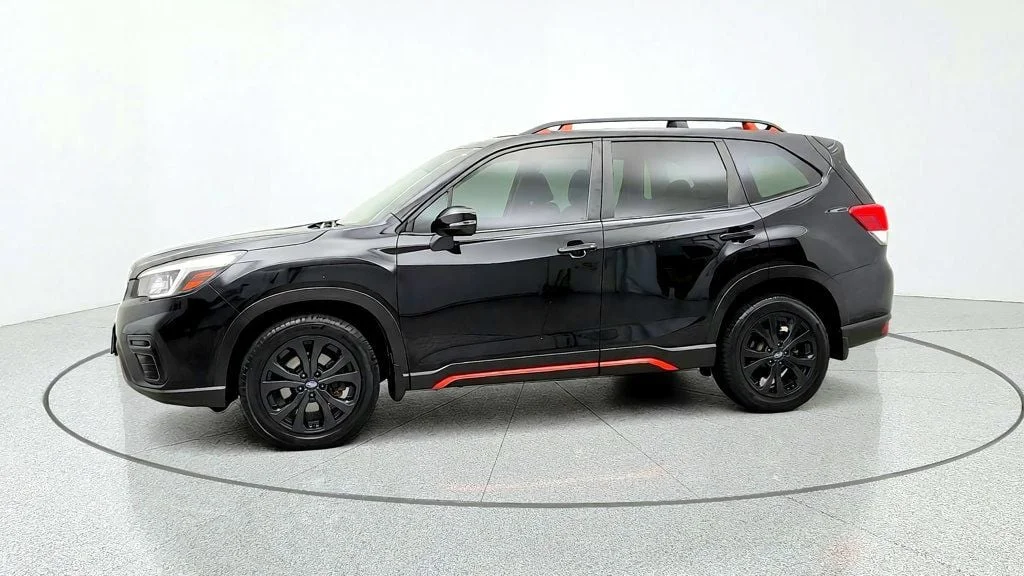 Used 2019 Crystal Black Silica Subaru 2.5i Sport image 8