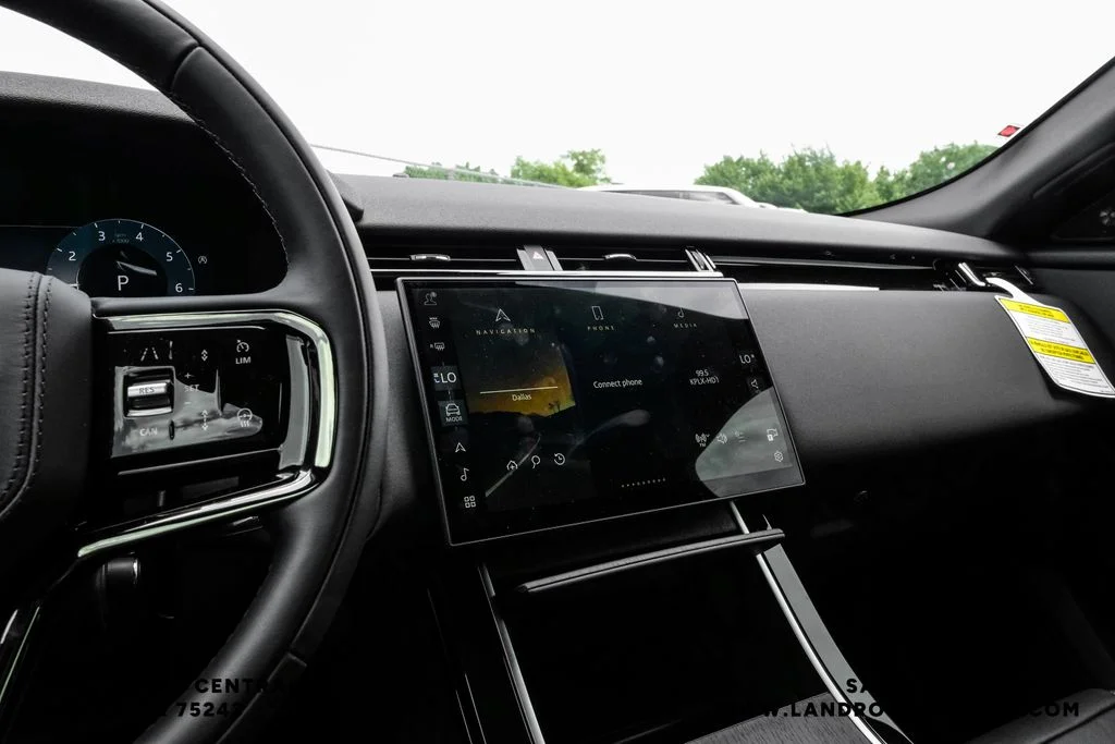 New 2026 Fuji White Land Rover S image 26