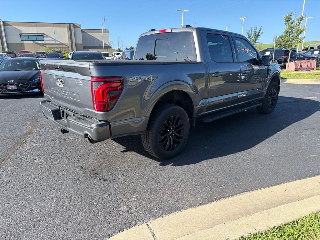 Used 2025 Gray Ford Lariat image 7