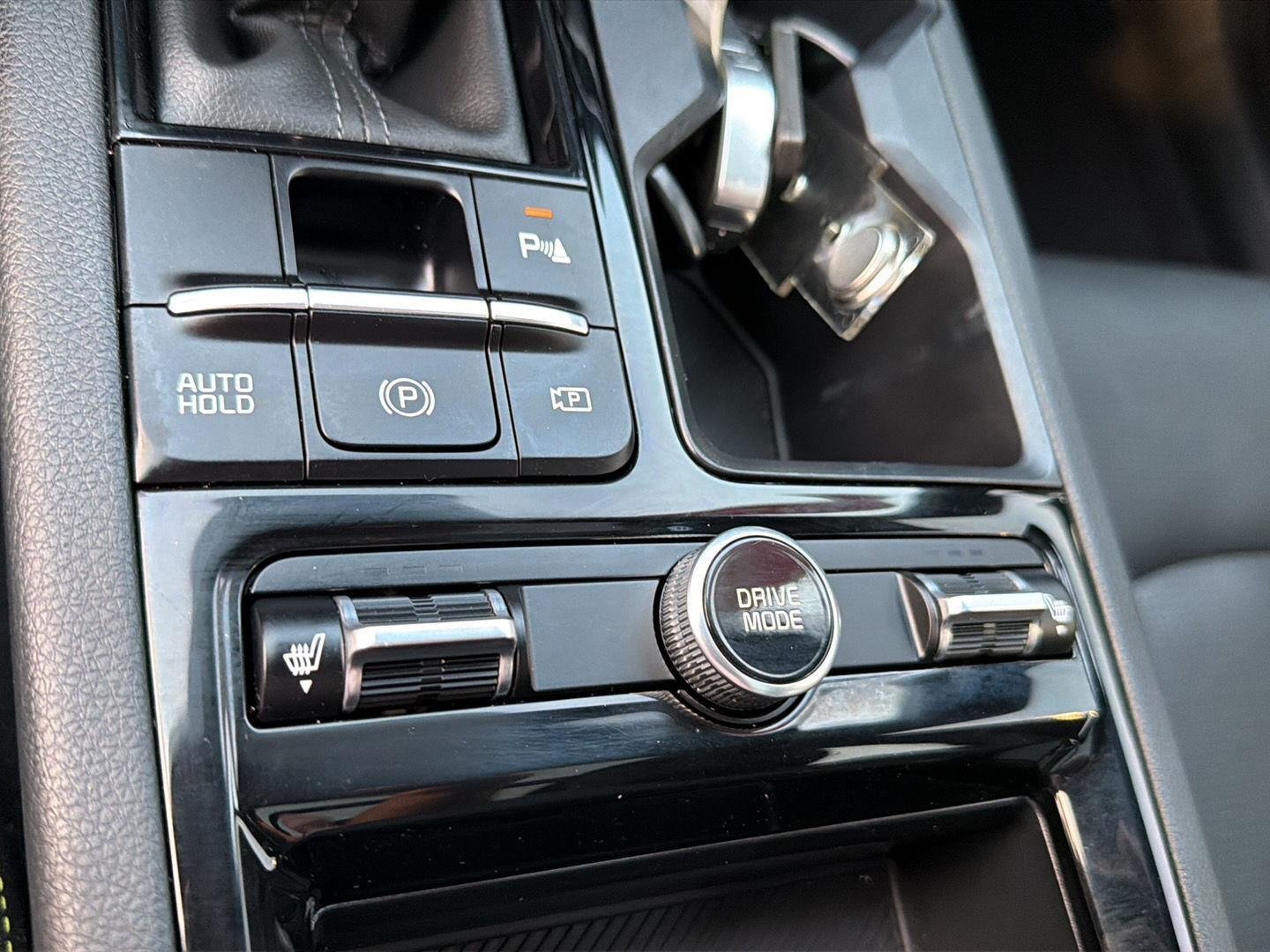 Used 2025 Yacht Blue Kia GT image 29