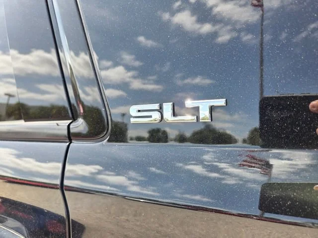 Used 2020 Onyx Black GMC SLT image 11