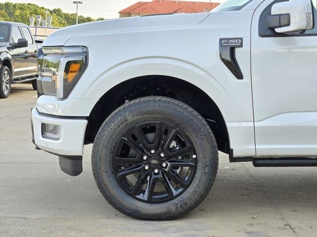 New 2026 Star White Metallic Tri-Coat FORD Platinum® image 28