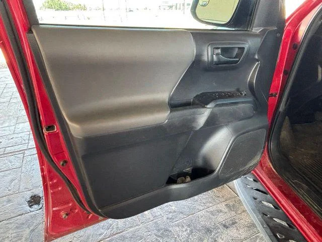 Used 2022 BARCELONA RED MET. Toyota  image 9