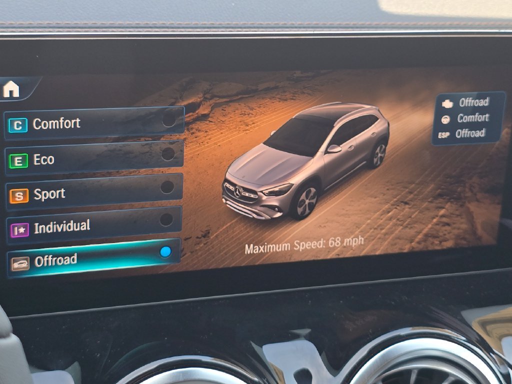 New 2026 Mountain Grey Metallic Mercedes-Benz GLA 250 image 16