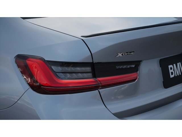 New 2026 Brooklyn Grey Metallic BMW M340i xDrive image 8