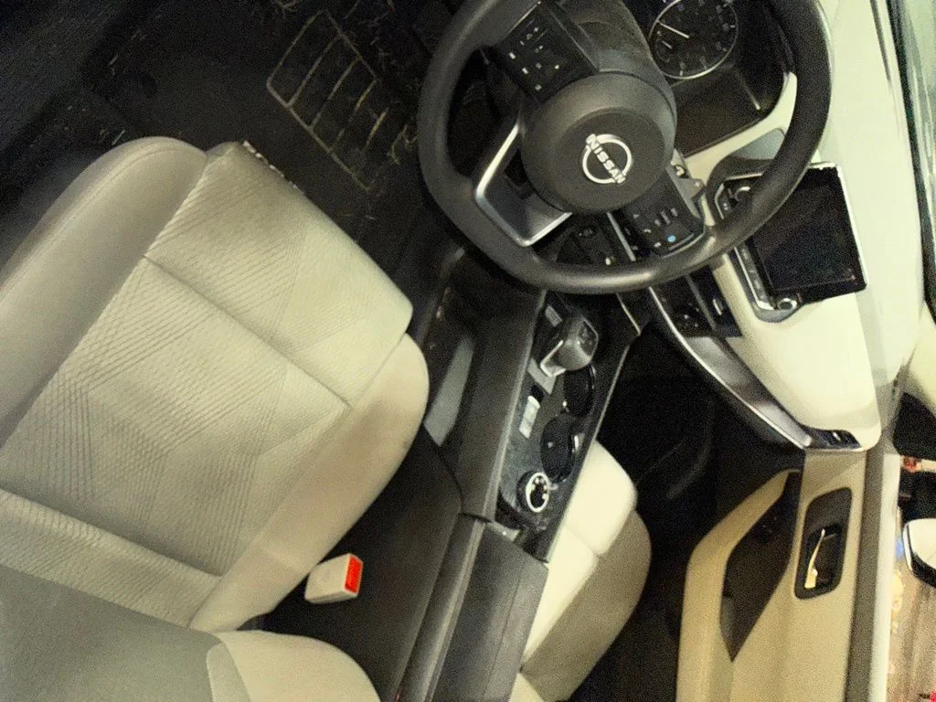 Used 2024 Black Nissan SV image 2