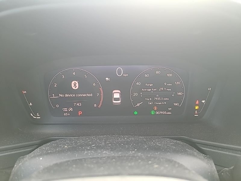 Used 2025  Honda SE image 14