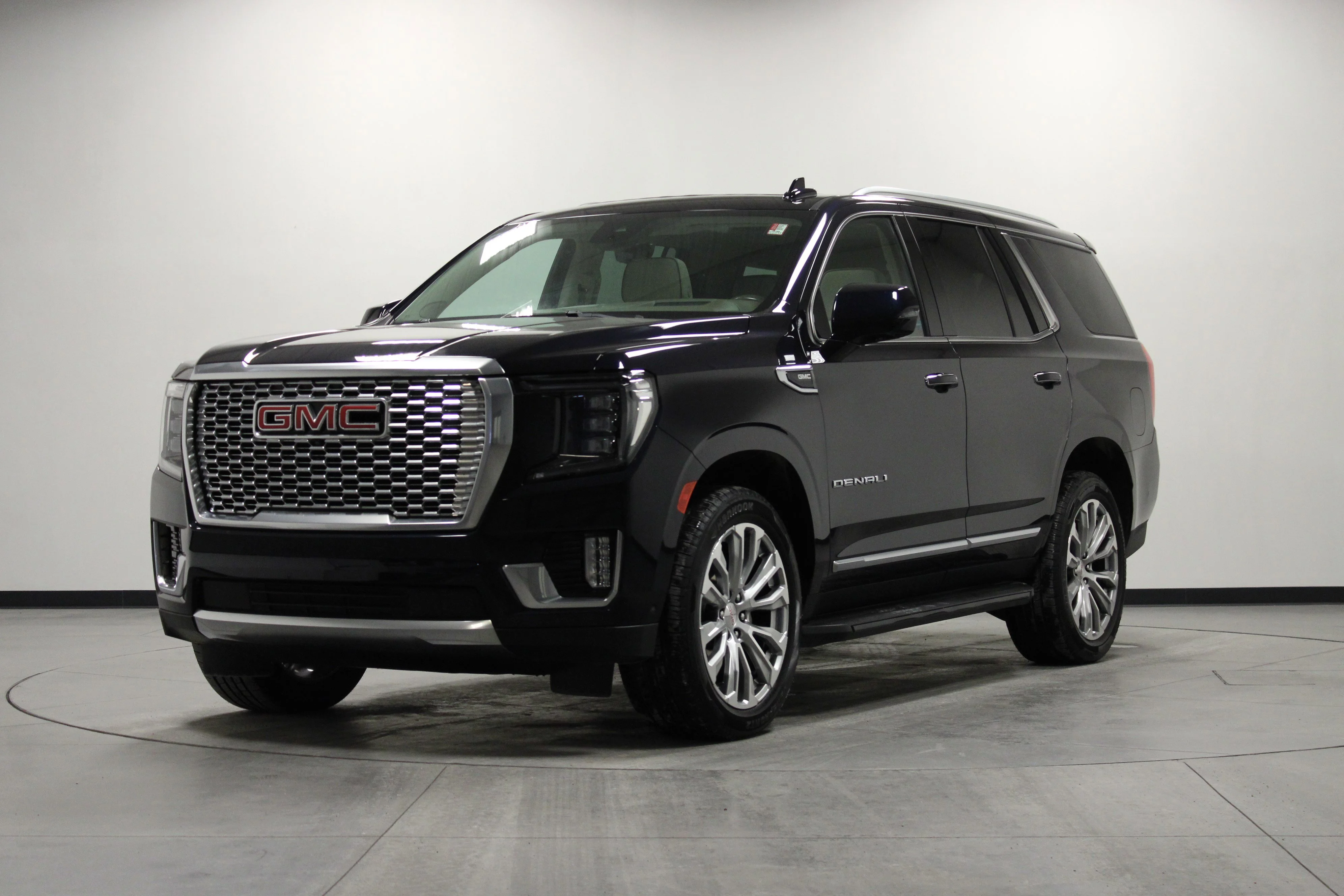 Used 2023 Midnight Blue Metallic GMC Denali image 8