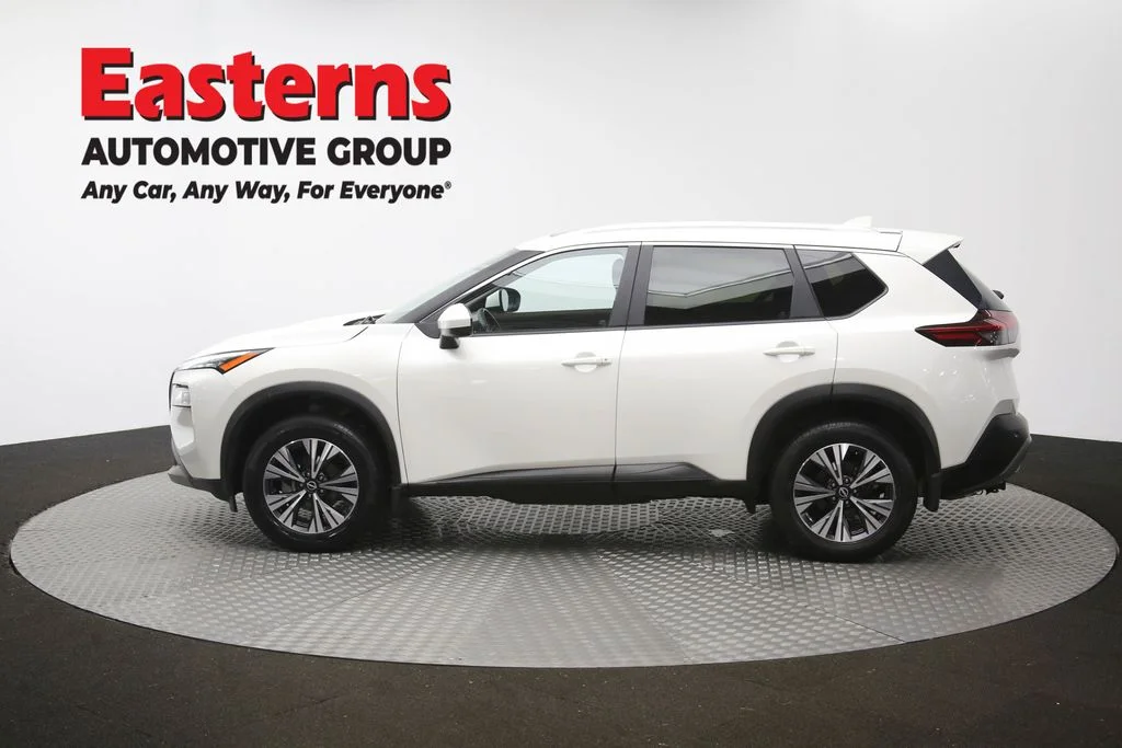 Used 2023 White Nissan SV image 64