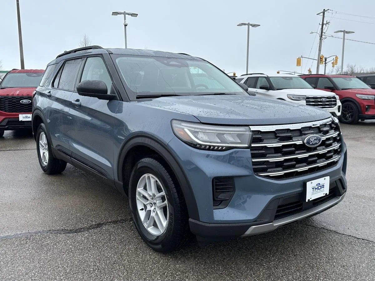 New 2026 Blue Ford Active 200a Pkg image 3