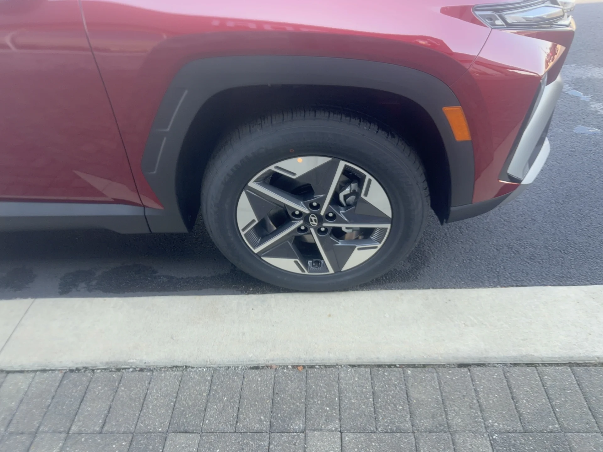 New 2026 Ultimate Red Pearl Hyundai SEL Premium image 6