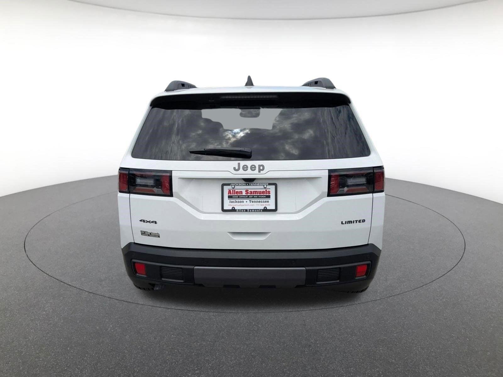New 2026 Bright White Clear-Coat Exterior Paint Jeep Limited image 6