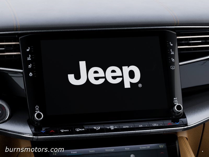 New 2026 Bright White Clear-Coat Exterior Paint Jeep Summit Reserve Black image 18