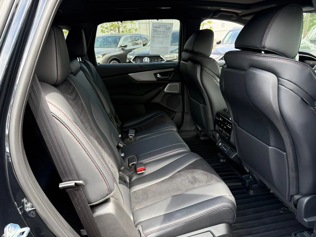 Certified Used 2026 Majestic Black Pearl Acura A-Spec image 23