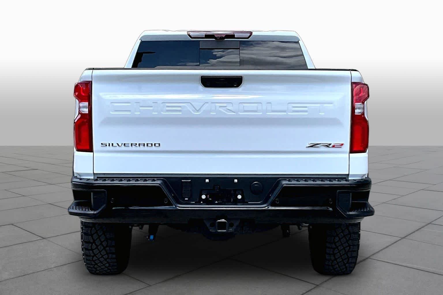 Used 2026 Summit White Chevrolet ZR2 image 5