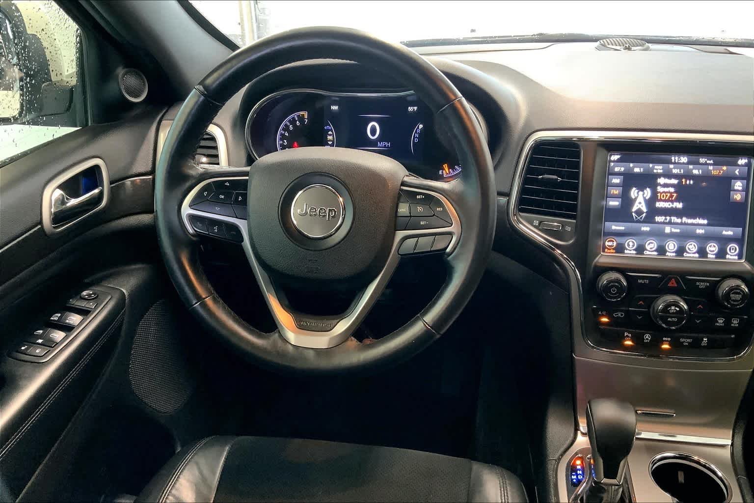 Used 2018 Bright White Clearcoat Jeep Altitude image 6