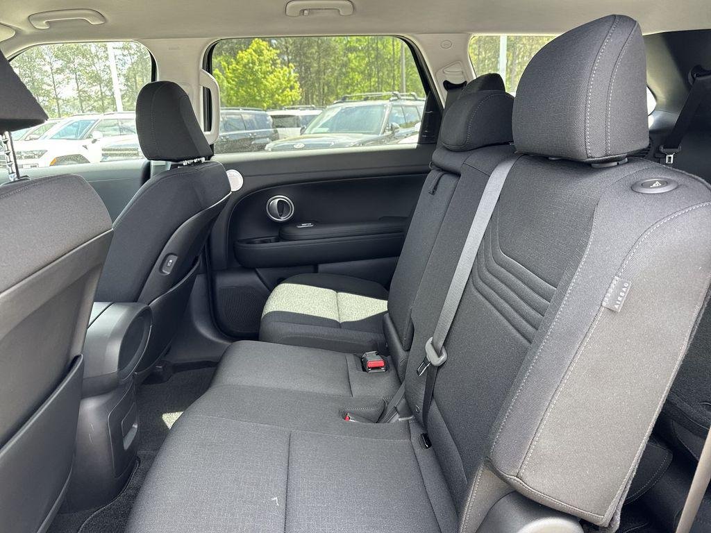 2026 Hyundai Palisade SE - Photo 25