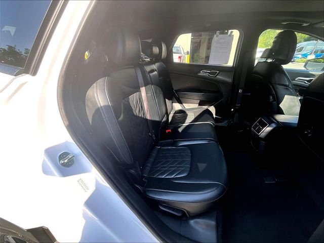 Used 2023 White Kia X-Line image 23