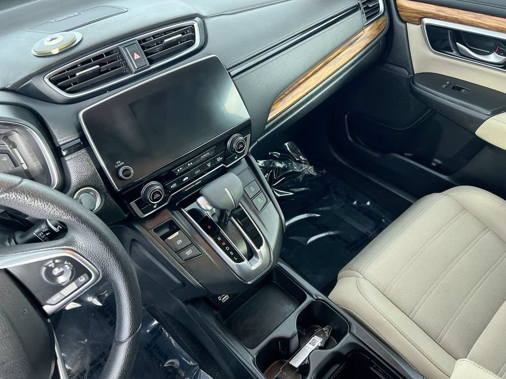 Used 2022 White Honda EX image 19