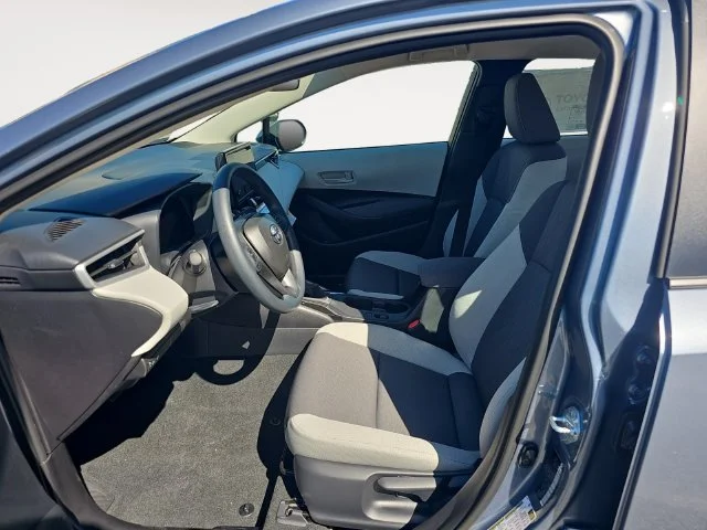 New 2027 Celestite Toyota LE image 7