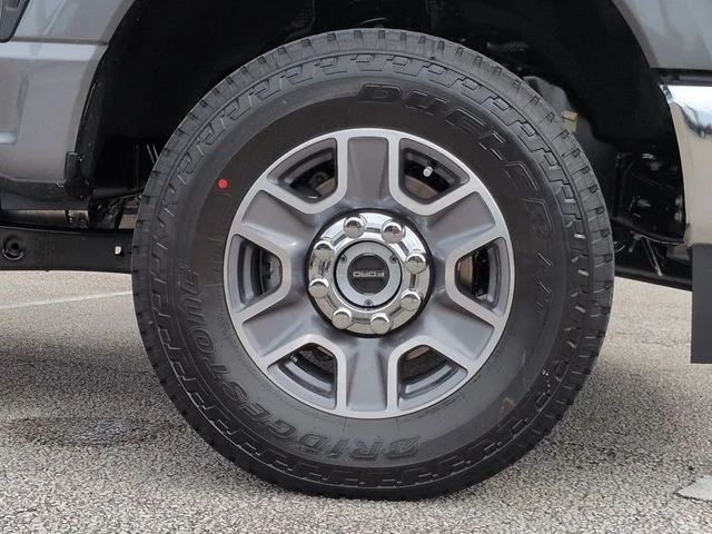 New 2026 Carbonized Gray Metallic Ford F-250® Lariat® image 11
