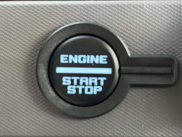 Used 2023 Azure Gray Metallic Ford Big Bend image 34