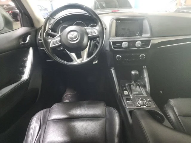 Used 2016 White Mazda Grand Touring image 5