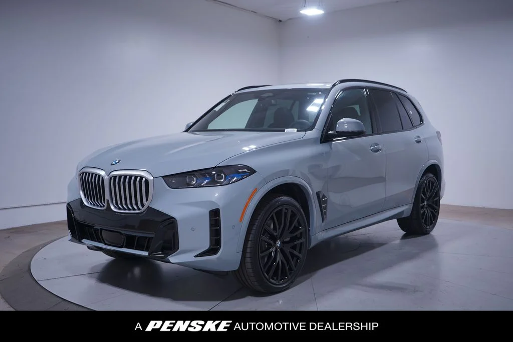 2026 BMW X5 sDrive40i's photo