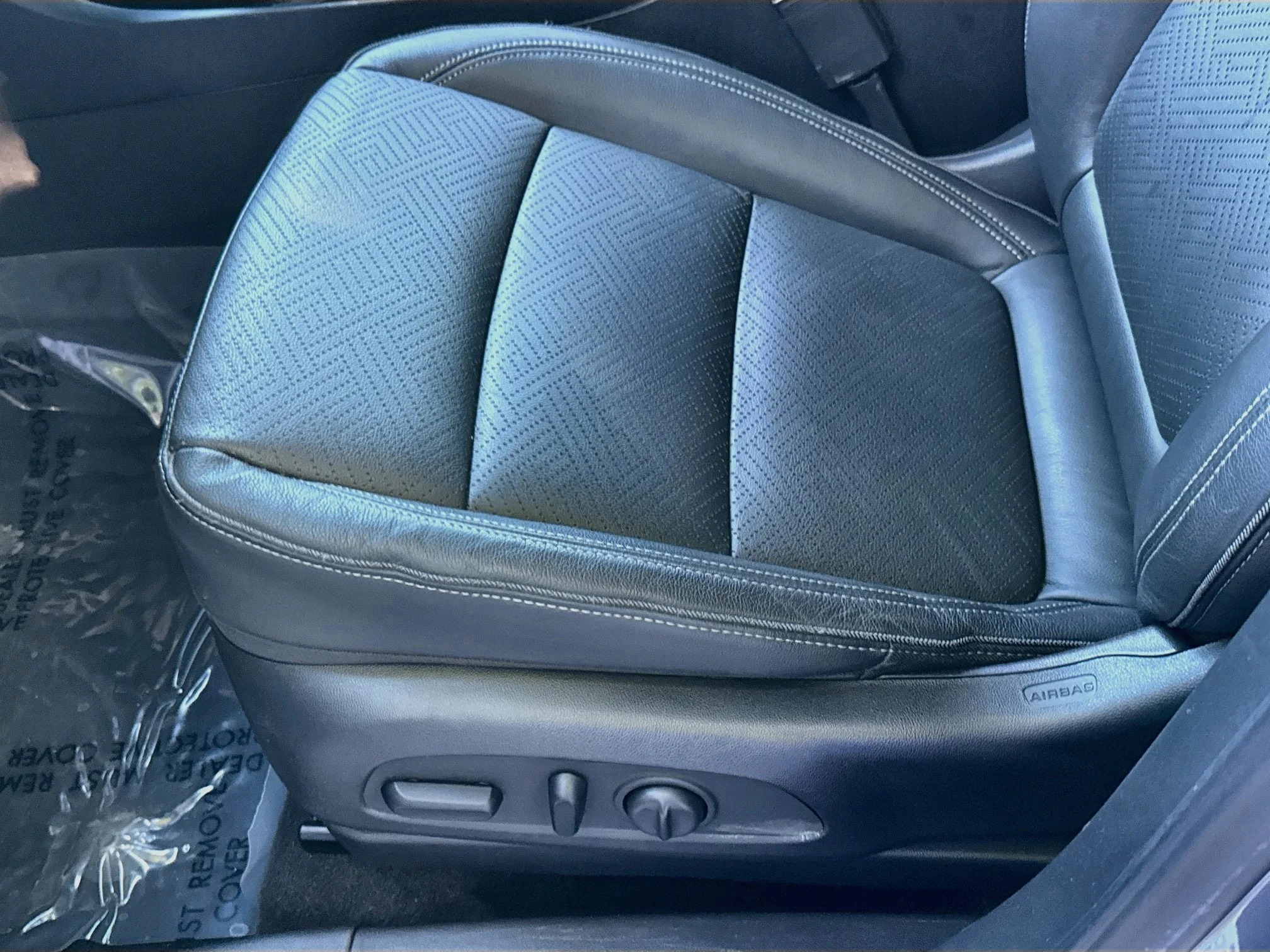 Used 2022 Satin Steel Metallic Buick Essence image 19