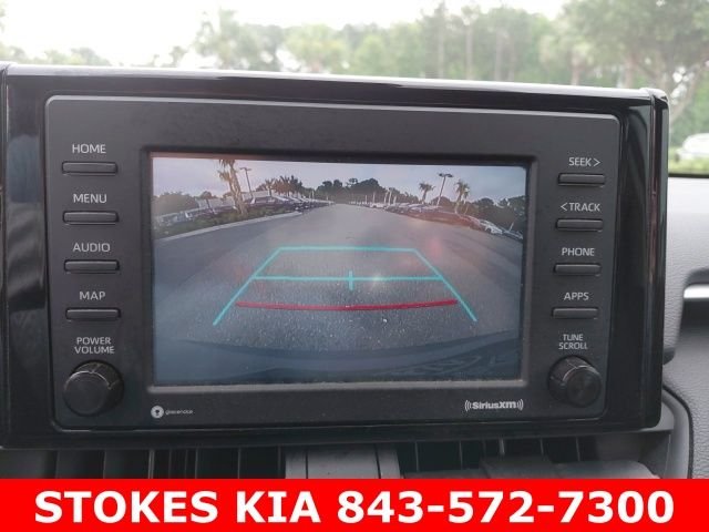 Used 2021 Silver Toyota XLE image 16