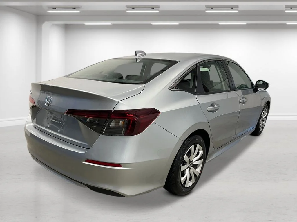 New 2026 Solar Silver Metallic Honda LX image 5
