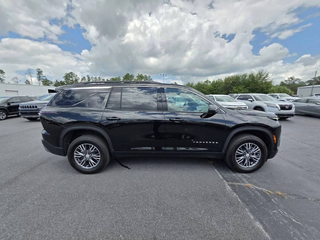 Used 2026 Mosaic Black Metallic Chevrolet LT image 6