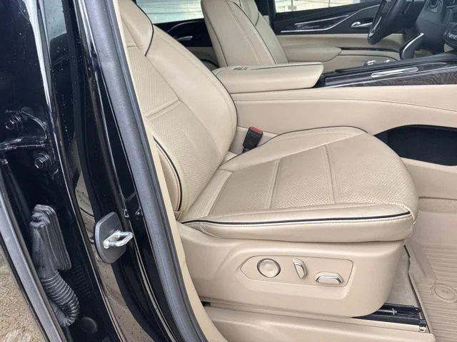 Used 2021 Black Cadillac Premium Luxury image 28