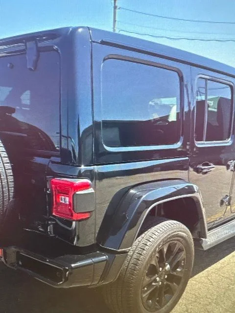 Used 2023 Black Jeep High Altitude image 12